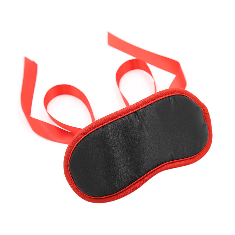 Imagen que nos facilita OHMAMA MASKS de su producto erótico OHMAMA - FETISH NEGRO BORDES ROJOS para nuestra categoría "BDSM & BONDAGE |Bondage|Antifaces".