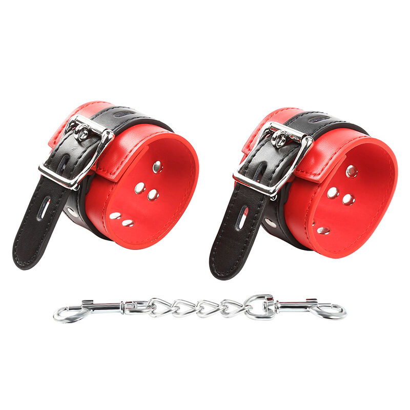 Imagen que nos facilita OHMAMA FETISH de su producto erótico OHMAMA FETISH - LOCKING/BUCKLING WRIST RESTRAINTS para nuestra categoría "BDSM & BONDAGE |Bondage|Esposas".