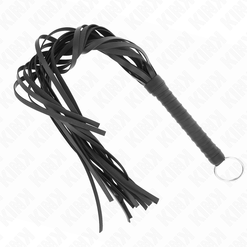 Imagen que nos facilita KINK IMPACT & TOUCH de su producto erótico KINK - LÁTIGO CON ANILLO 65 CM para nuestra categoría "BDSM & BONDAGE |Artículos BDSM|Látigos BDSM".