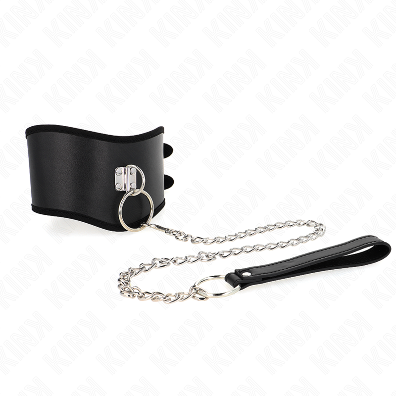 Imagen que nos facilita KINK COLLAR & GAG de su producto erótico KINK - COLLAR CON CORREA 65 CM ANCHO NEGRO AJUSTABLE 40-55 CM X 10 CM para nuestra categoría "BDSM & BONDAGE |Bondage|Collares".