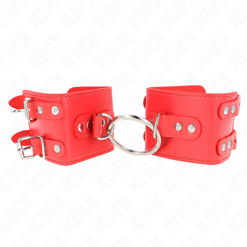 Imagen que nos facilita KINK WRIST RESTRAINT de su producto erótico KINK - MUÑEQUERAS FIJAS CON ANILLA Y TACHUELAS ROJO AJUSTABLE 17-22 CM X 6.5 CM para nuestra categoría "BDSM & BONDAGE |Bondage|Esposas de fijación".