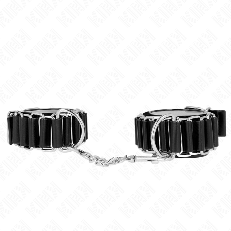 Imagen que nos facilita KINK WRIST RESTRAINT de su producto erótico KINK - MUÑEQUERAS FINAS EN FORMA DE BISAGRA NEGRO AJUSTABLE 16-22 CM X 3.5 CM para nuestra categoría "BDSM & BONDAGE |Bondage|Esposas de fijación".