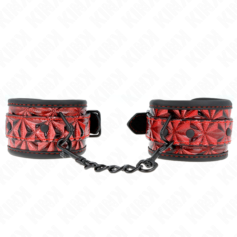 Imagen que nos facilita KINK WRIST RESTRAINT de su producto erótico KINK - MUÑEQUERAS CON PATRÓN DE DIAMANTES ROJO OSCURO AJUSTABLE 17-26 CM X 5.5 CM para nuestra categoría "BDSM & BONDAGE |Bondage|Esposas de fijación".