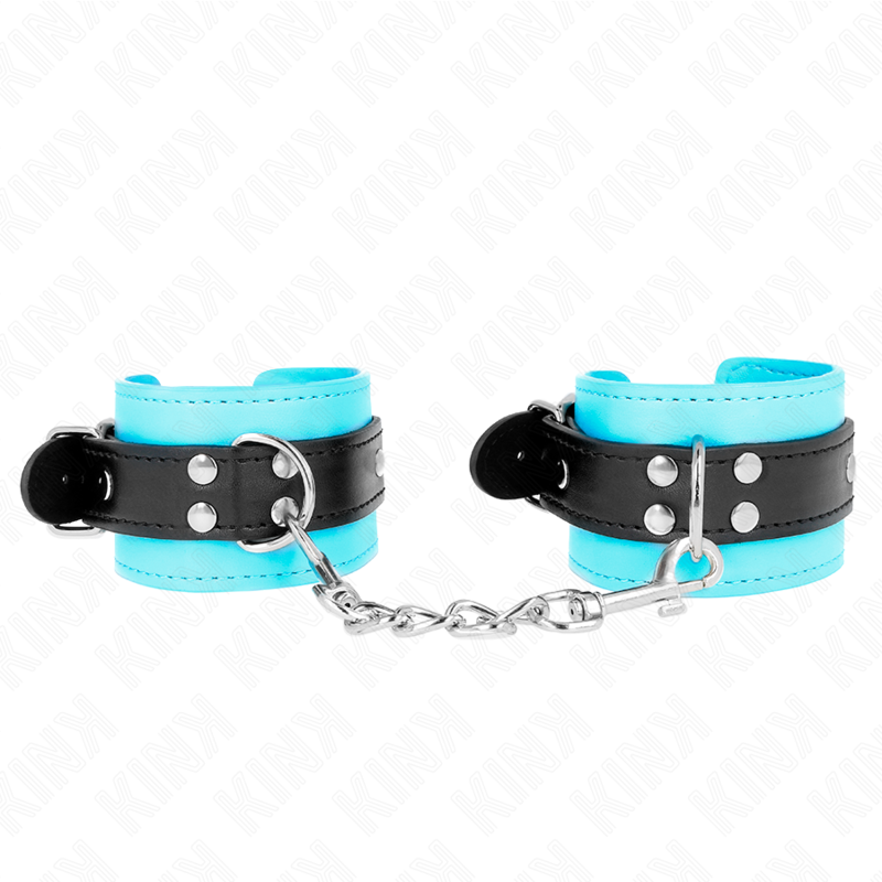 Imagen que nos facilita KINK WRIST RESTRAINT de su producto erótico KINK - MUÑEQUERAS CON GANCHO FORRO AZUL AJUSTABLE 20-28 CM X 5.5 CM para nuestra categoría "BDSM & BONDAGE |Bondage|Esposas de fijación".