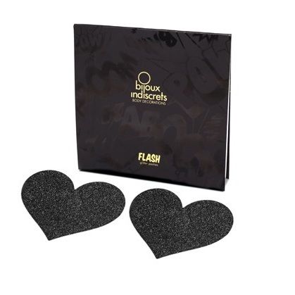 Imagen que nos facilita BIJOUX FLASH COLLECTION de su producto erótico BIJOUX - INDISCRETS PEZONERAS FLASH CORAZÓN NEGRO para nuestra categoría "MODA & LENCERÍA|Lencería Mujer|Accesorios|Pezoneras".